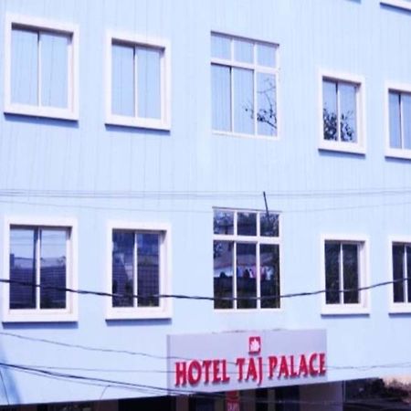 Taj Palace Ξενοδοχείο Μπουμπάνεσβαρ Εξωτερικό φωτογραφία